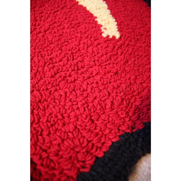 Unique Hook and Loop Style Red Apple and Leaf Shaped Rugs SUPER RARE - Picture 3 of 5